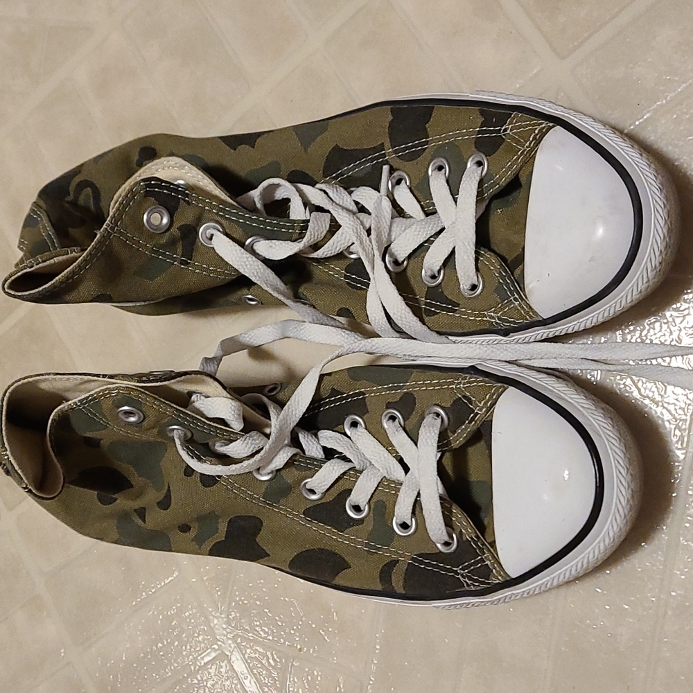 Converse high top